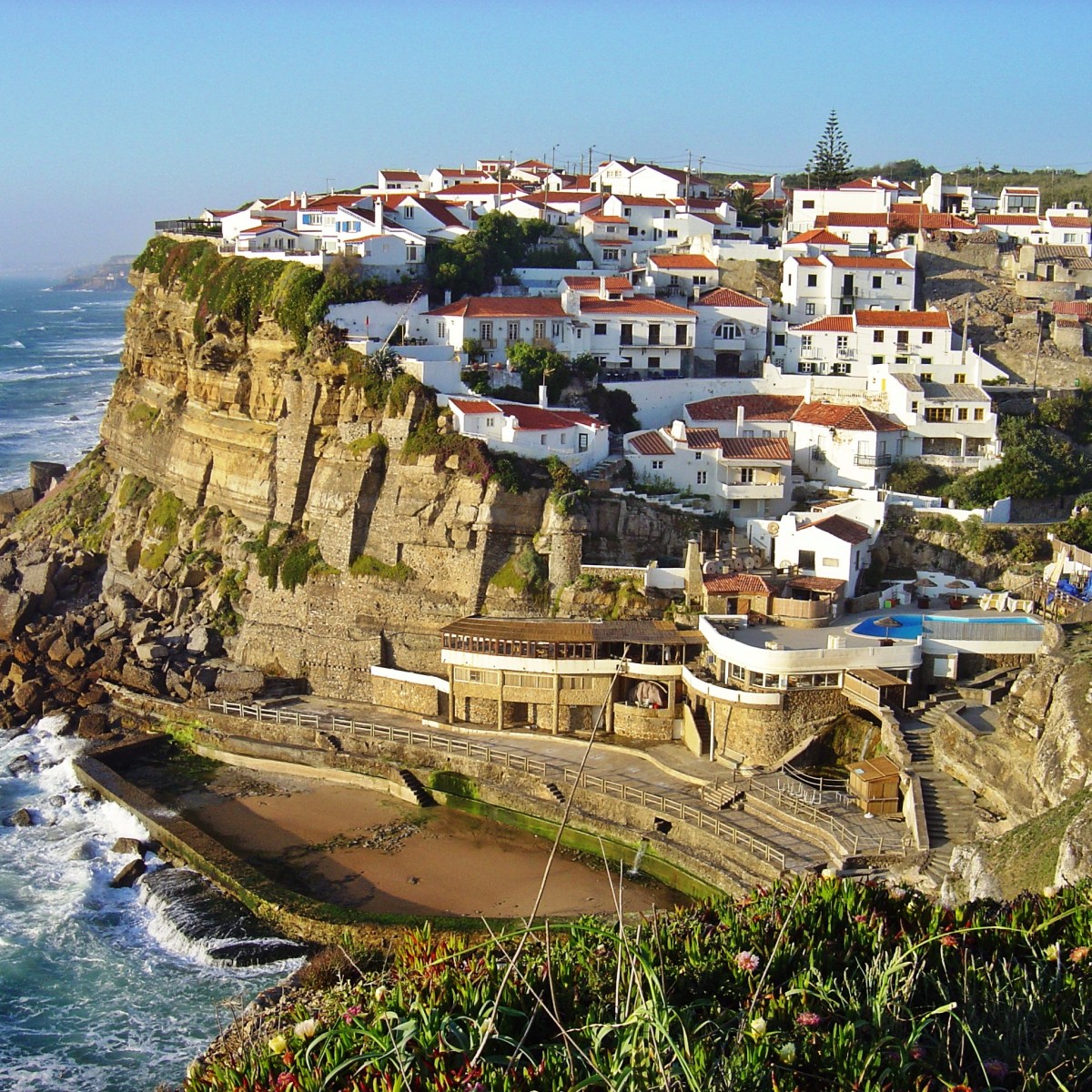 Introduction to Colares